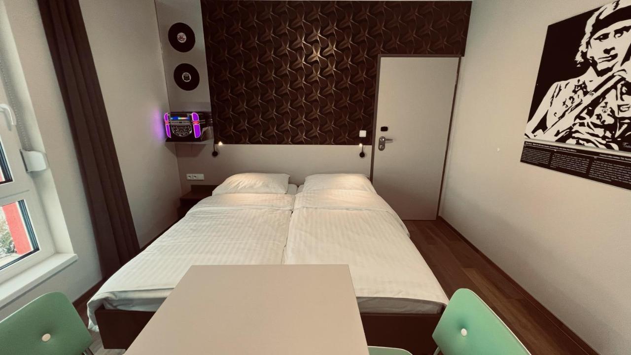 Jukebox Hotel Znojmo Extérieur photo