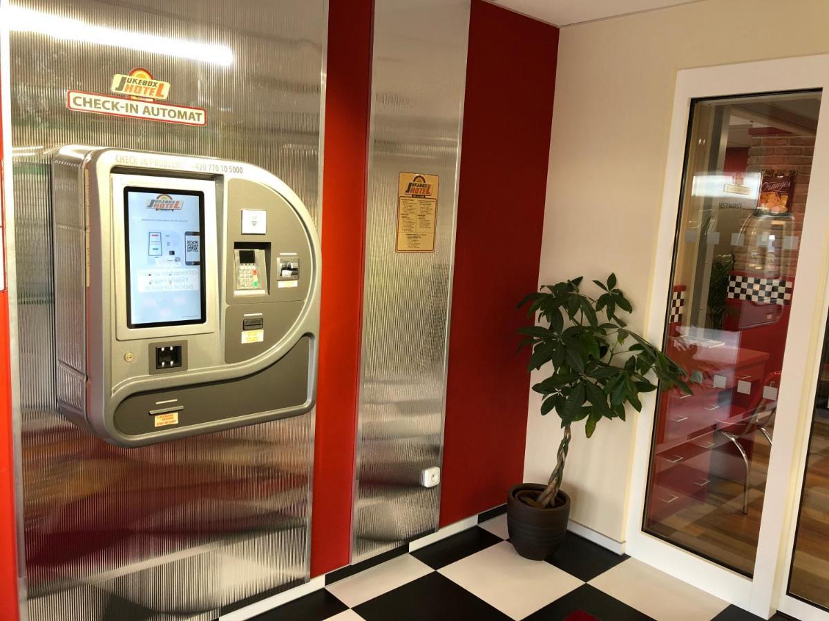 Jukebox Hotel Znojmo Extérieur photo